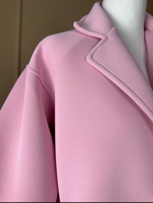 La Chleá-Soft Pink Mantel