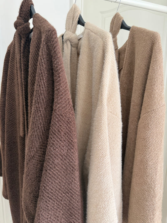 La Chleá-Cozy Chic Mantel