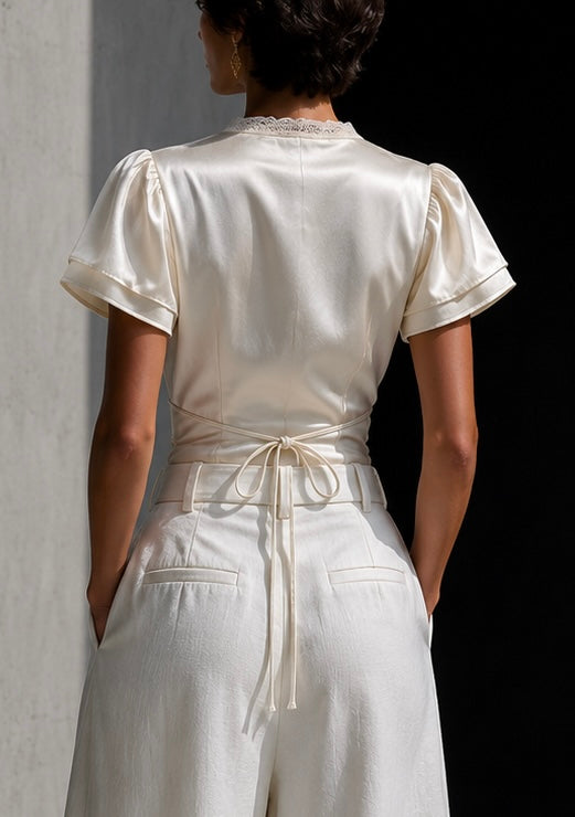 Creme Satin Bluse mit Spitze & Schleife