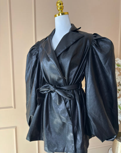 Statement Puff Sleeve Mantel