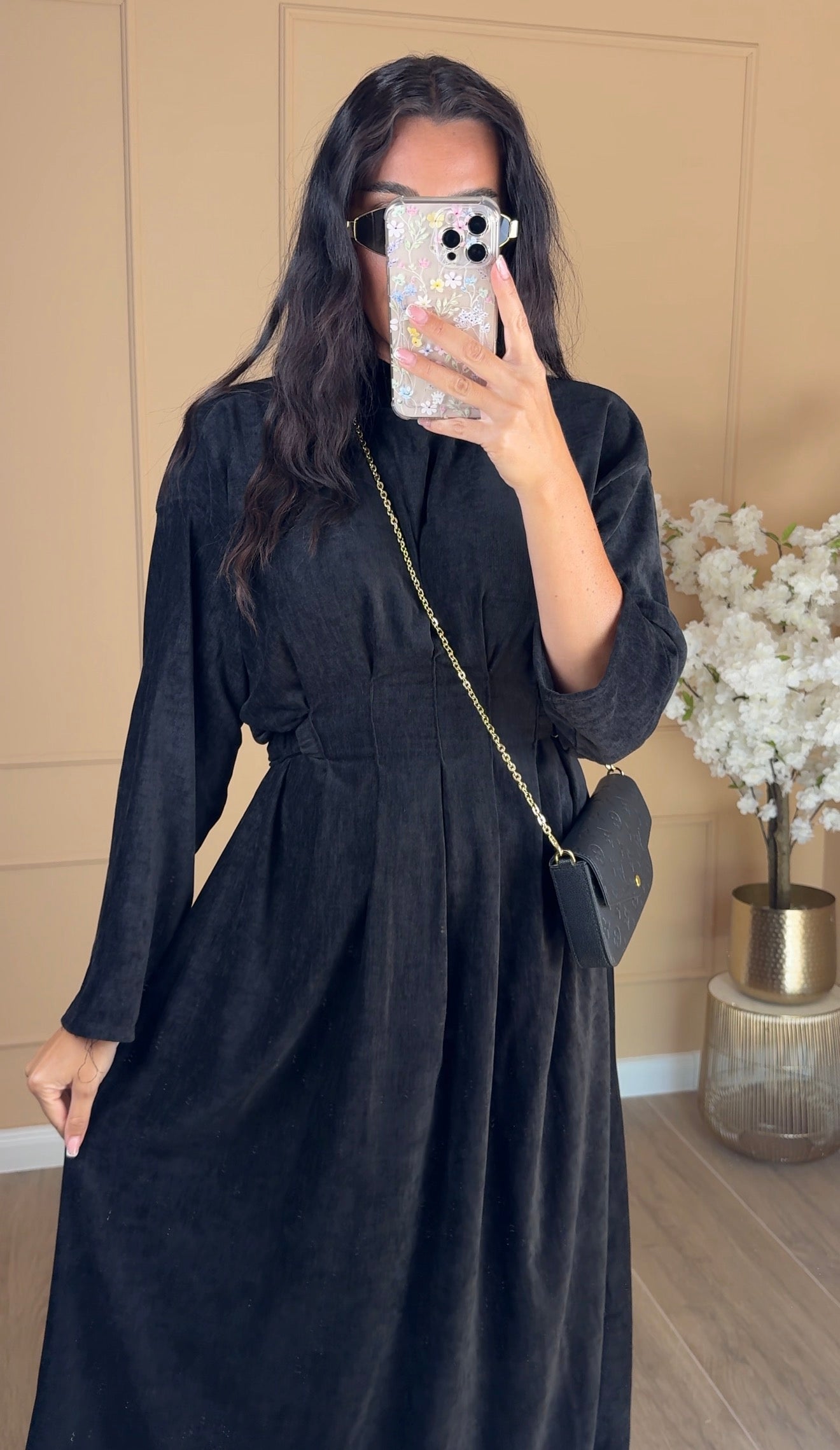 Maxi-Kleid mit langen Ärmeln
