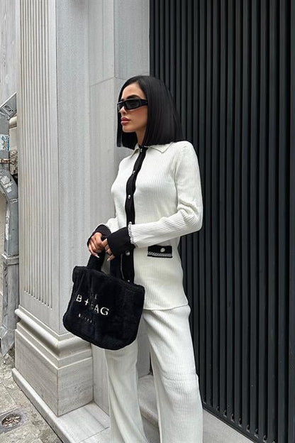 Zweiteiler-Set in Weiß mit schwarzen Akzenten