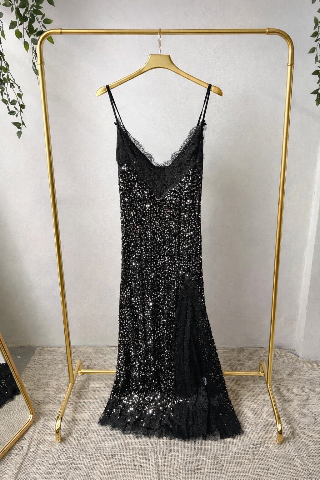 Samt-Paillettenkleid