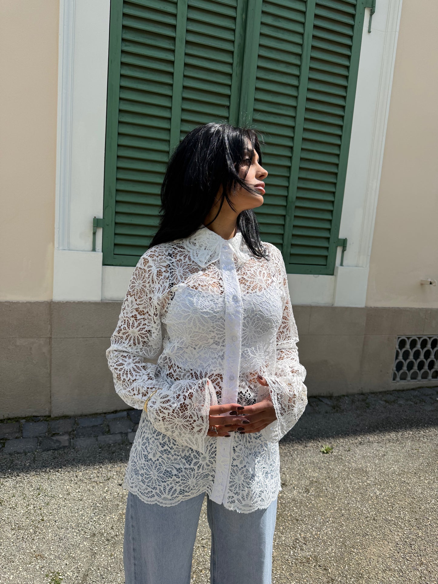 La Chleá Bluse -Eleganz in Spitze Weiß