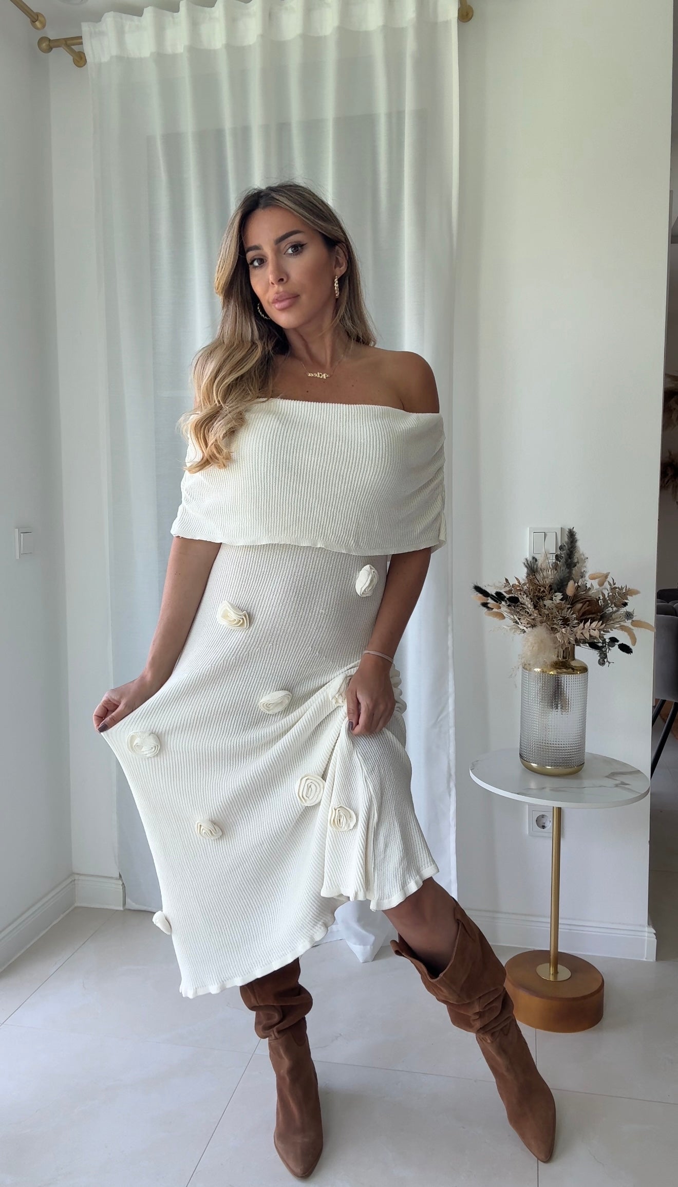 La Chleá Dress White