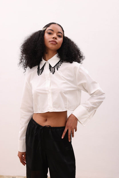 La Chleá-Hemd mit Kettenkragen