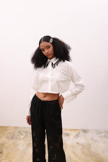 La Chleá-Hemd mit Kettenkragen