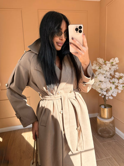 La Chleá- Everyday Elegance Coat