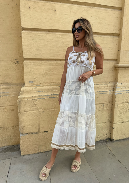 La Chleá Lía – Häkelkleid mit Spitzenromantik