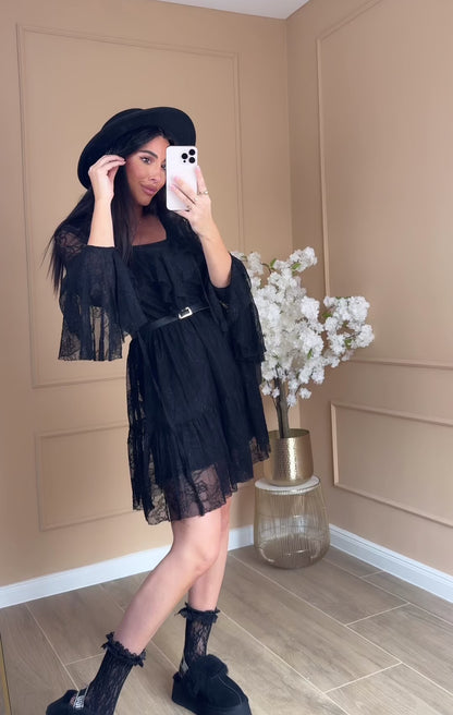 Stilvolles Spitzenkleid